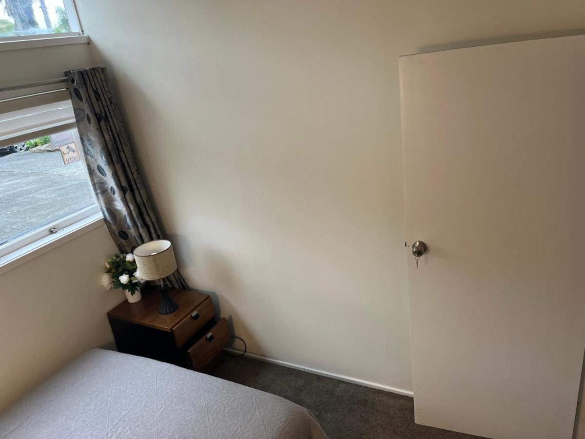 Hillcrest Homestay, Northshore, Auckland Bagian luar foto